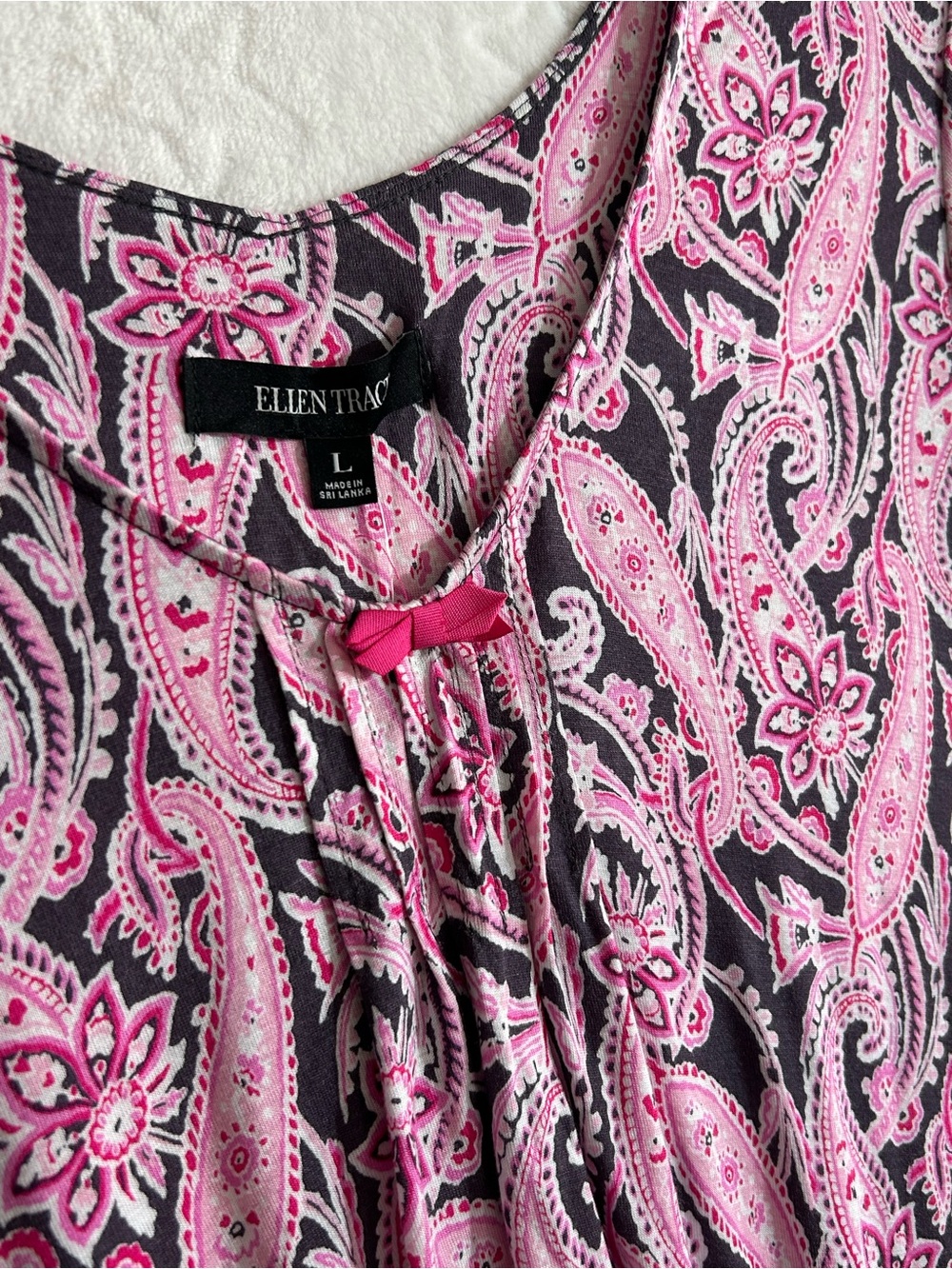 Vintage Ellen Tracy Pink Paisley Sleep Top with Neck Bow
